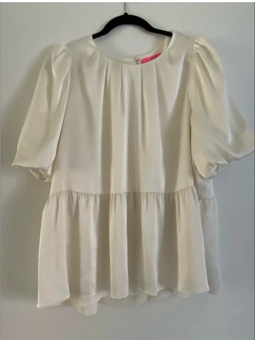 LILLY PULITZER Ivory Silky Satin Peplum Top